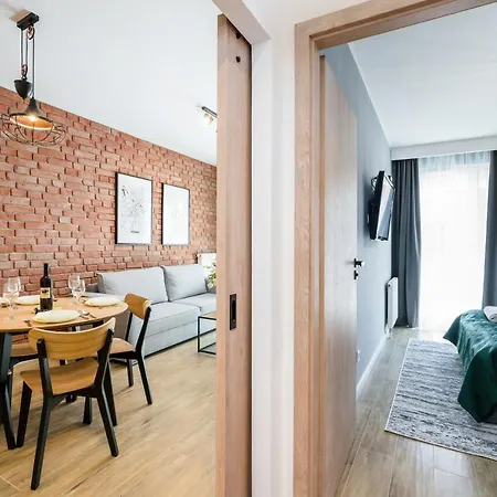 Premium Airport By Renters Апартаменты