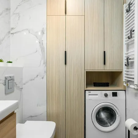 Premium Airport By Renters Apartmán