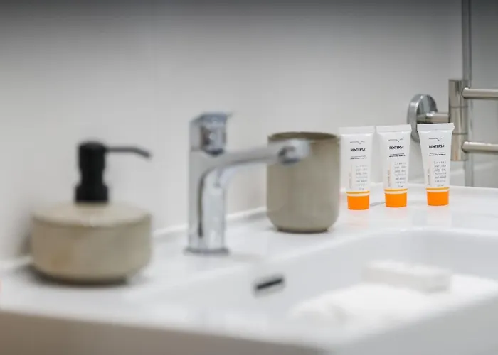 Premium Airport By Renters Appartamento