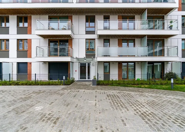 Premium Airport By Renters Appartamento Poznań