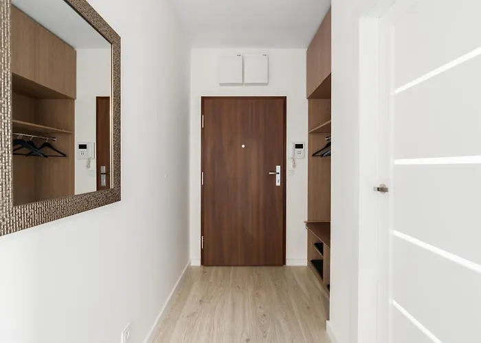 Premium Airport By Renters アパート *