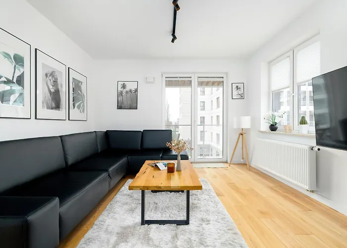 Premium Airport By Renters * ポズナン