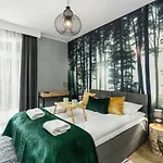 Premium Airport By Renters