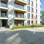 Premium Airport By Renters * Poznaň