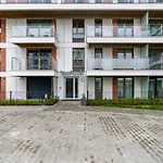 Premium Airport By Renters Apartmán Poznaň