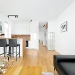 Апартаменты Premium Airport By Renters Познань