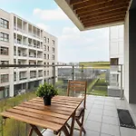 Apartmán Premium Airport By Renters *