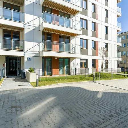 Premium Airport By Renters * Poznań