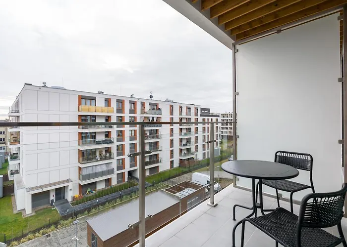 Premium Airport By Renters Poznan