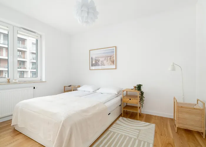 Premium Airport By Renters Poznan