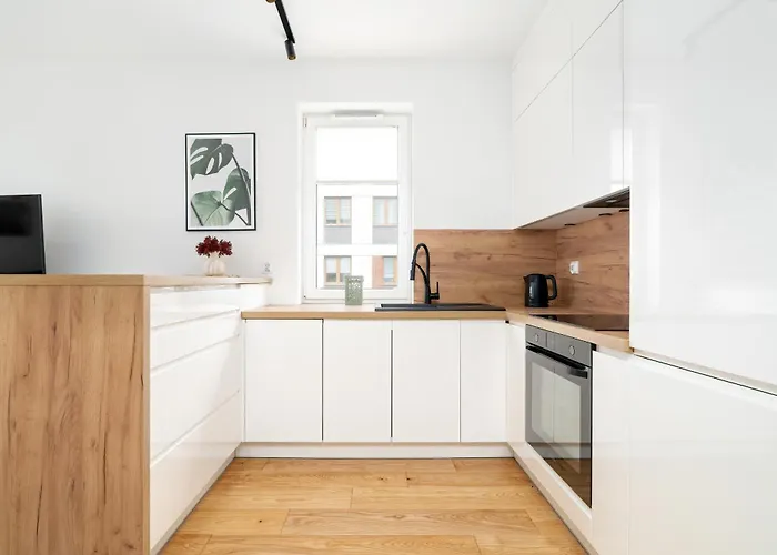 Premium Airport By Renters * Poznań